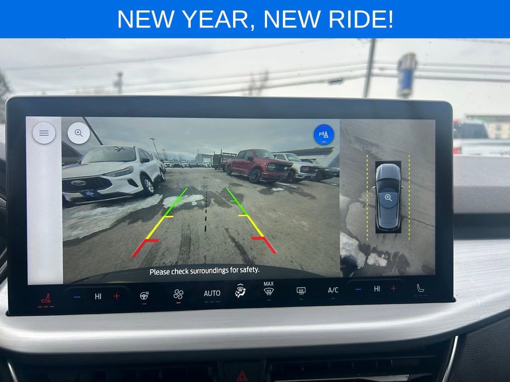 Used 2023 Ford Escape Platinum w/ Class II Trailer Tow Package image 43