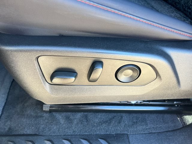 Certified 2024 Chevrolet Colorado Z71 w/ Z71 Convenience Package 2 AWD/4WD image 15