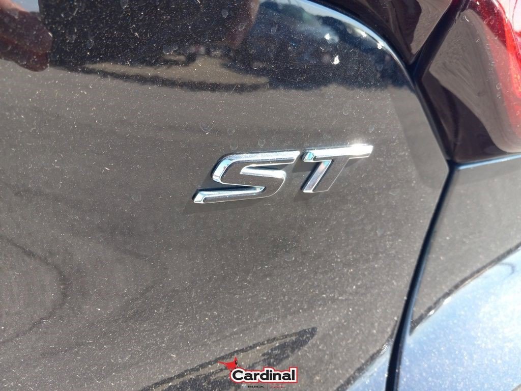 Certified 2024 Buick Encore GX Sport Touring w/ Comfort Package image 11