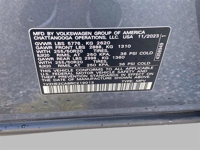 Used 2024 Volkswagen Atlas Cross Sport SE image 20