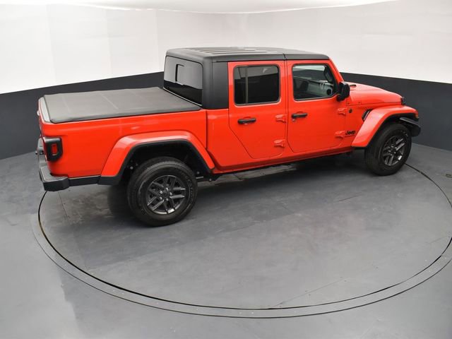 Used 2024 Jeep Gladiator Sport image 18