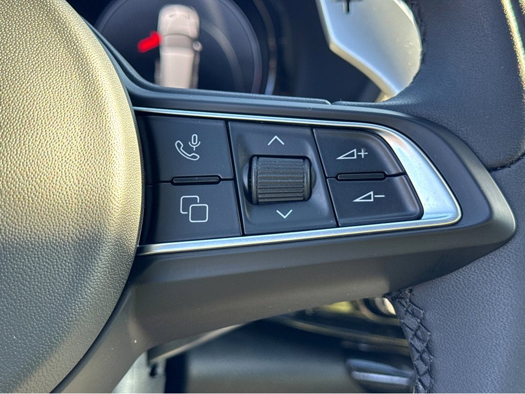 Used 2024 Dodge Hornet R/T Plus w/ R/T Blacktop Package image 17