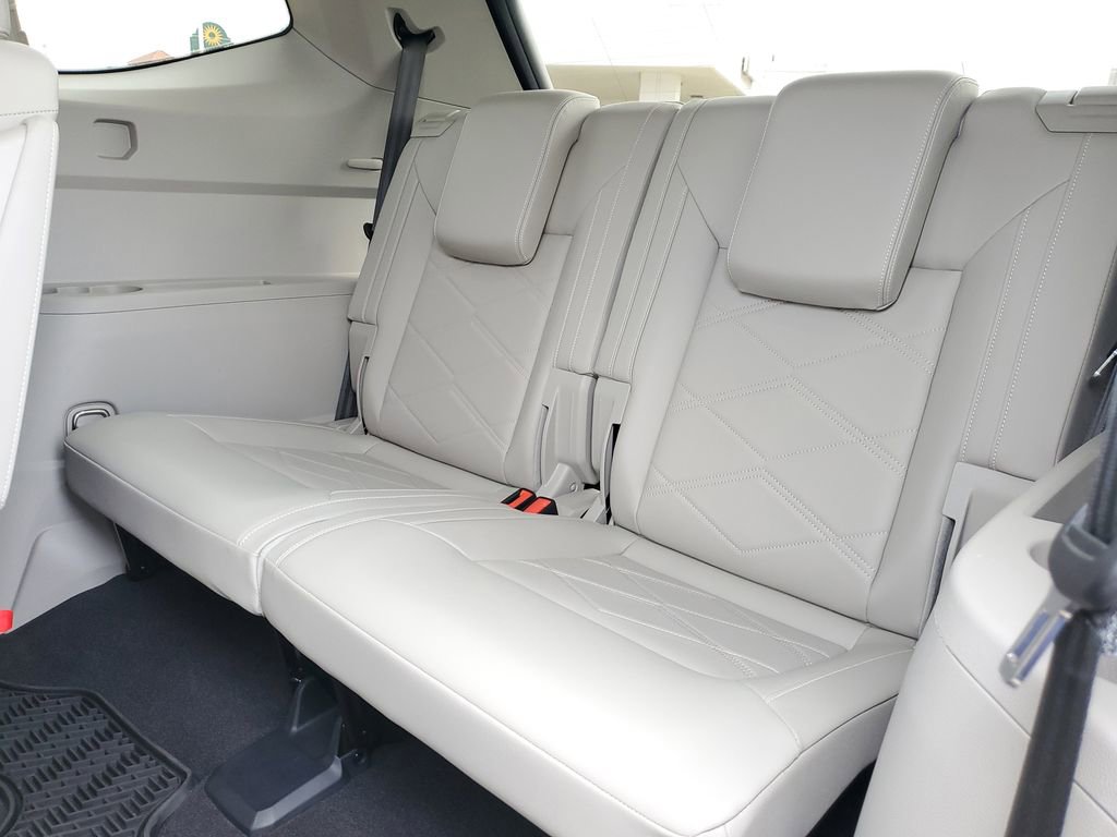 Used 2024 Volkswagen Atlas SE image 10