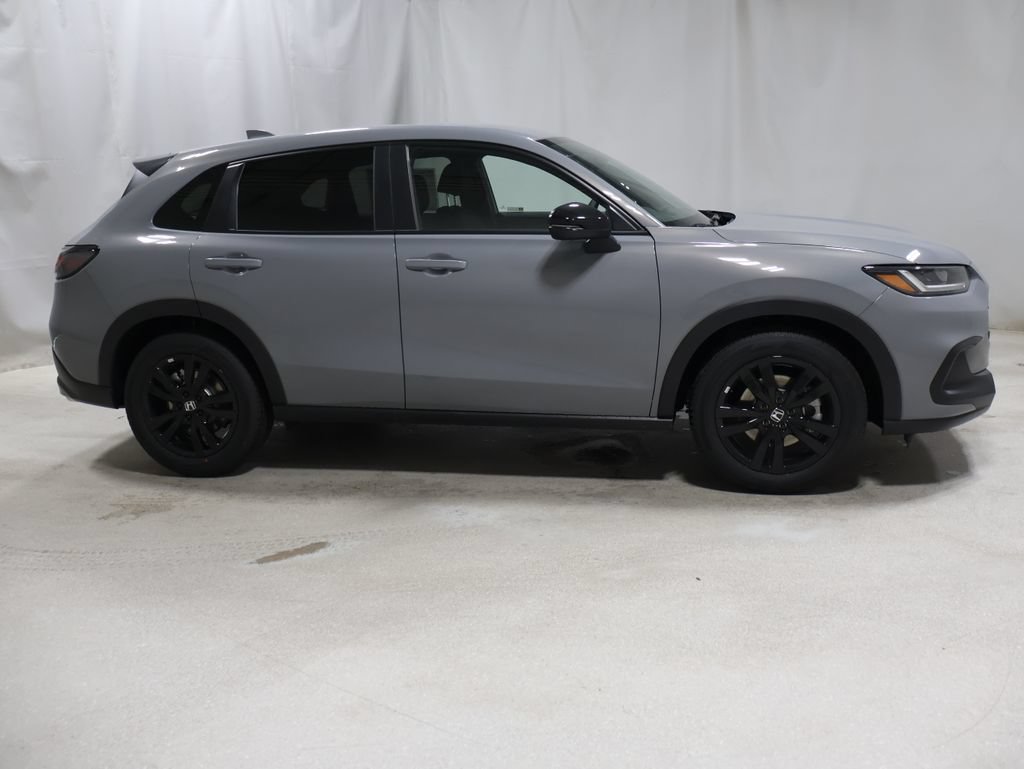 New 2027 Honda HR-V Sport image 8