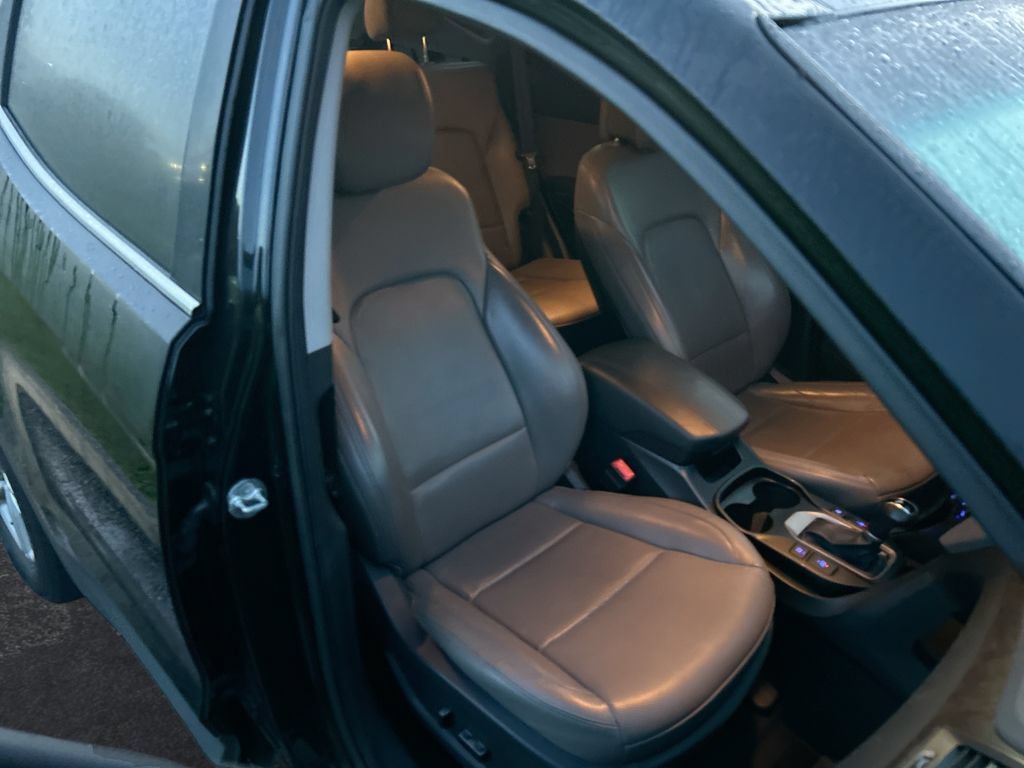 Used 2018 Hyundai Santa Fe Sport w/ 2.4L Tech Package 04 AWD/4WD image 34