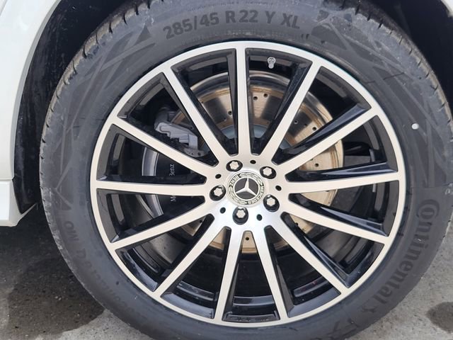 New 2025 Mercedes-Benz GLS 450 4MATIC image 9