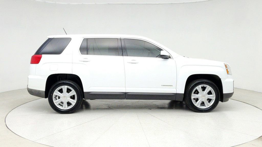 Used 2017 GMC Terrain SLE image 4