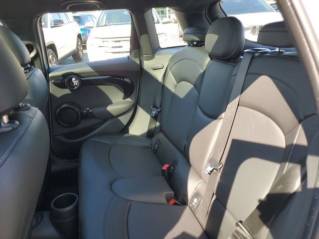 Used 2020 MINI Cooper 4-Door Hardtop FWD image 28