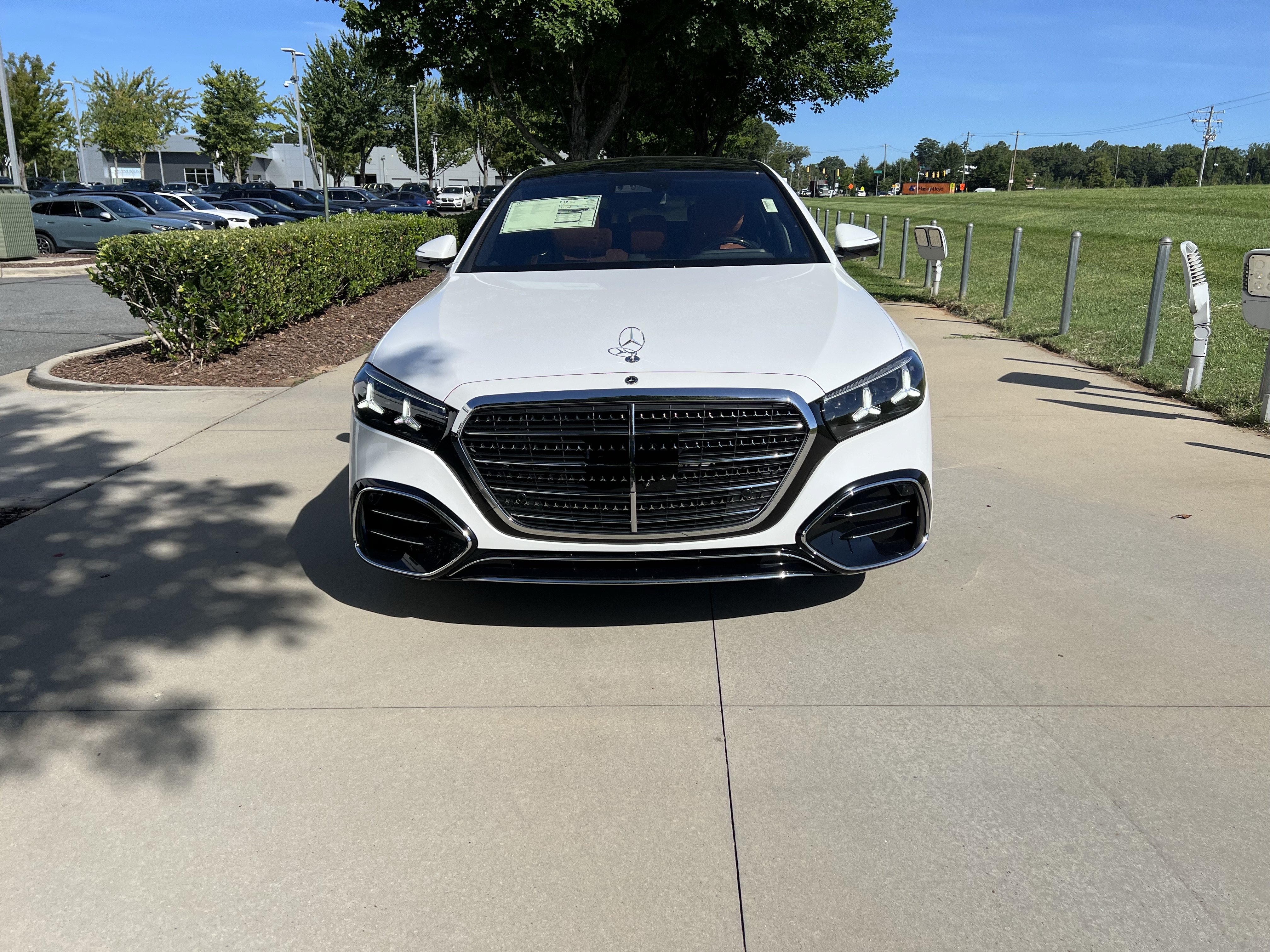 New 2027 Mercedes-Benz S 580 4MATIC Sedan image 3