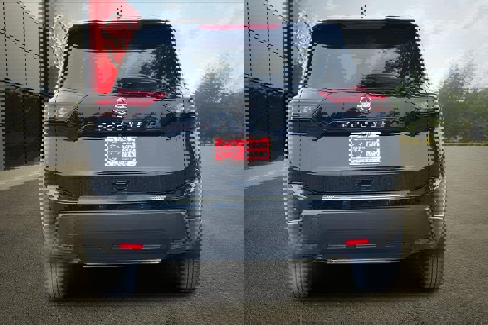 New 2026 Nissan Rogue SV image 8