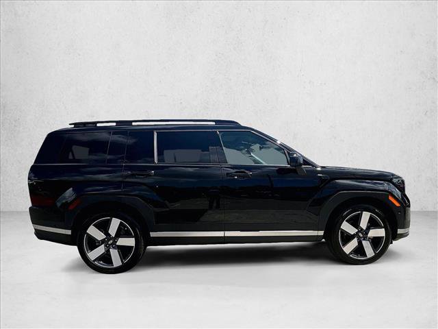 Used 2024 Hyundai Santa Fe Limited FWD image 5