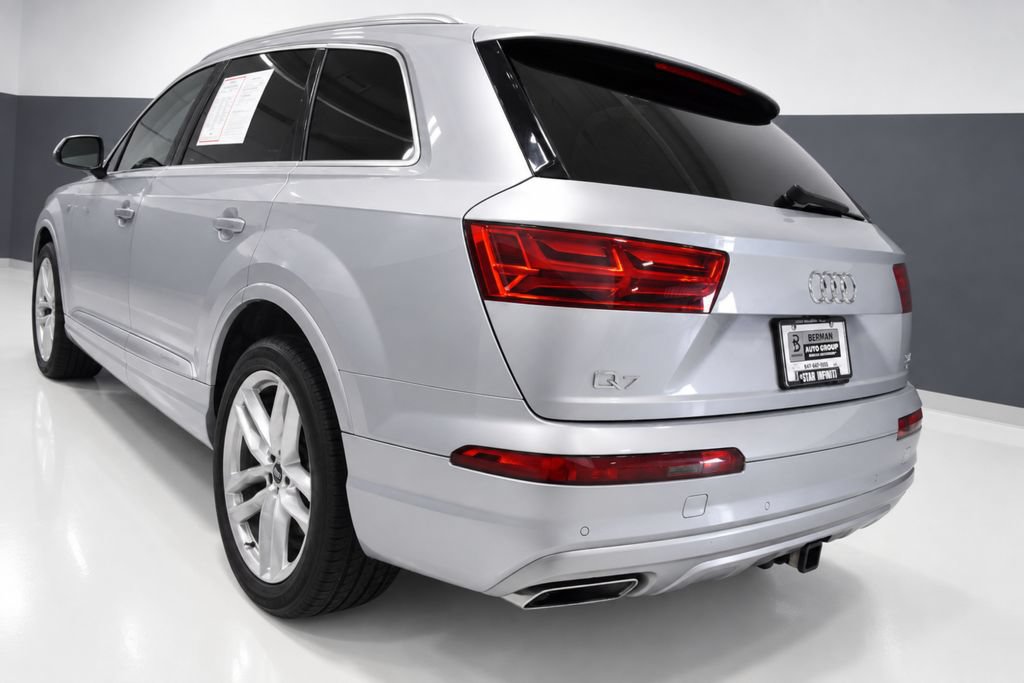 Used 2018 Audi Q7 3.0T Prestige w/ Prestige Package AWD/4WD image 3