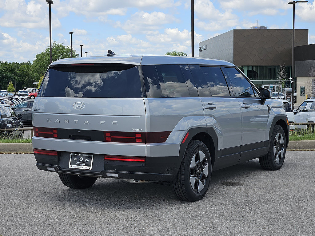 New 2026 Hyundai Santa Fe SE FWD image 7