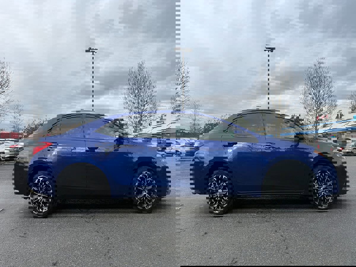 Used 2014 Toyota Corolla S image 4