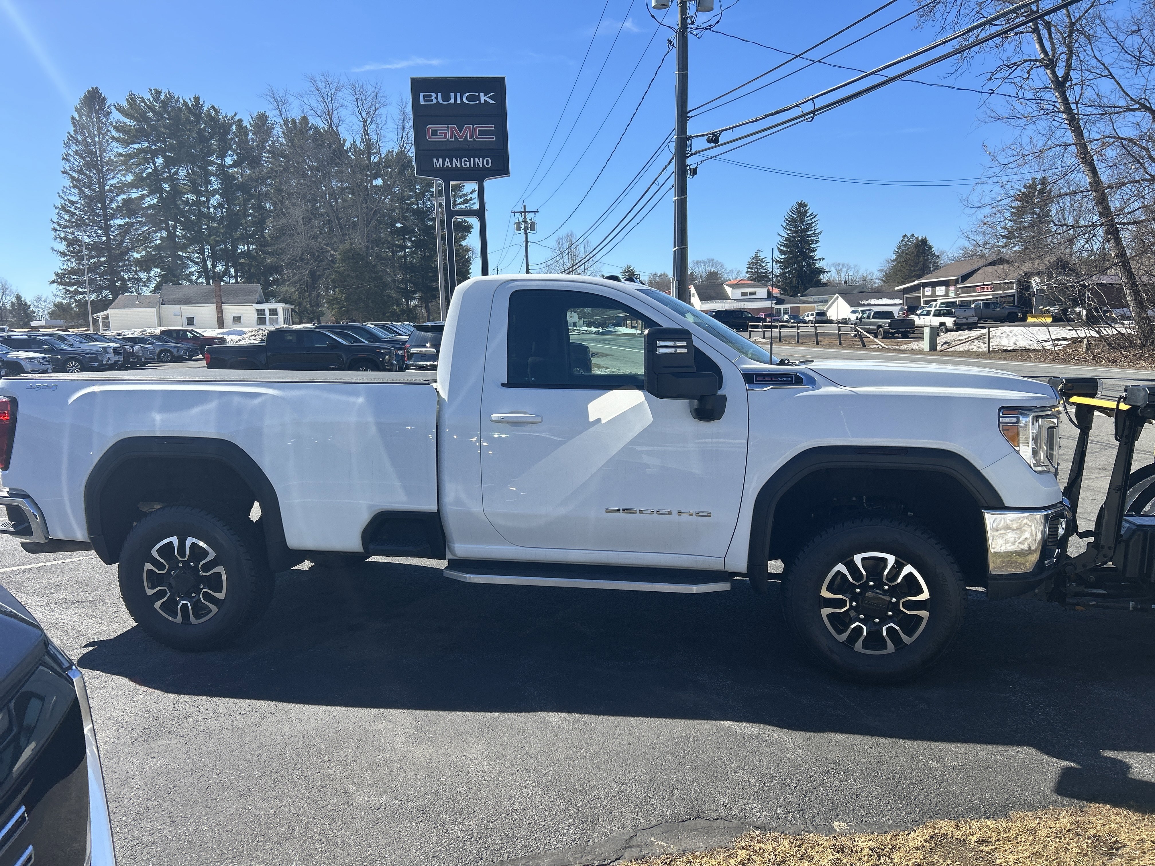 Used 2022 GMC Sierra 2500 SLE w/ SLE Convenience Package image 11
