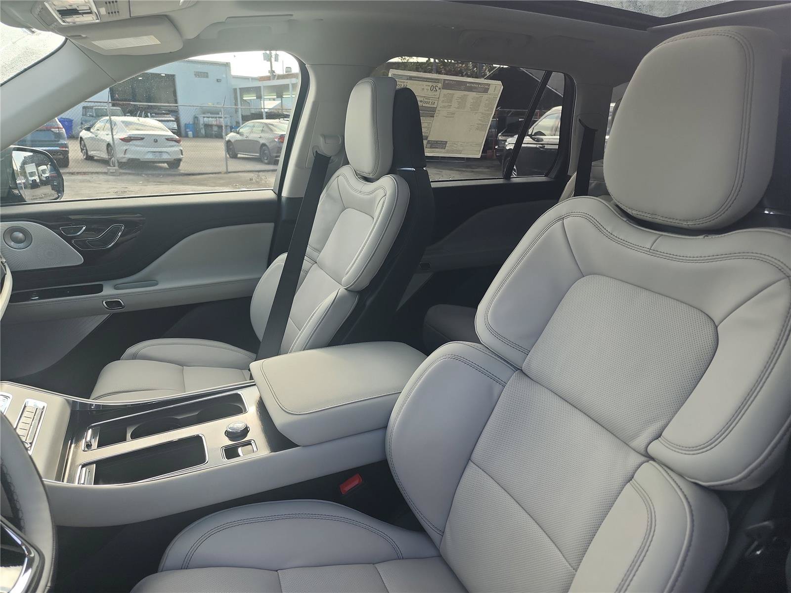 New 2026 Lincoln Aviator Reserve AWD/4WD image 14