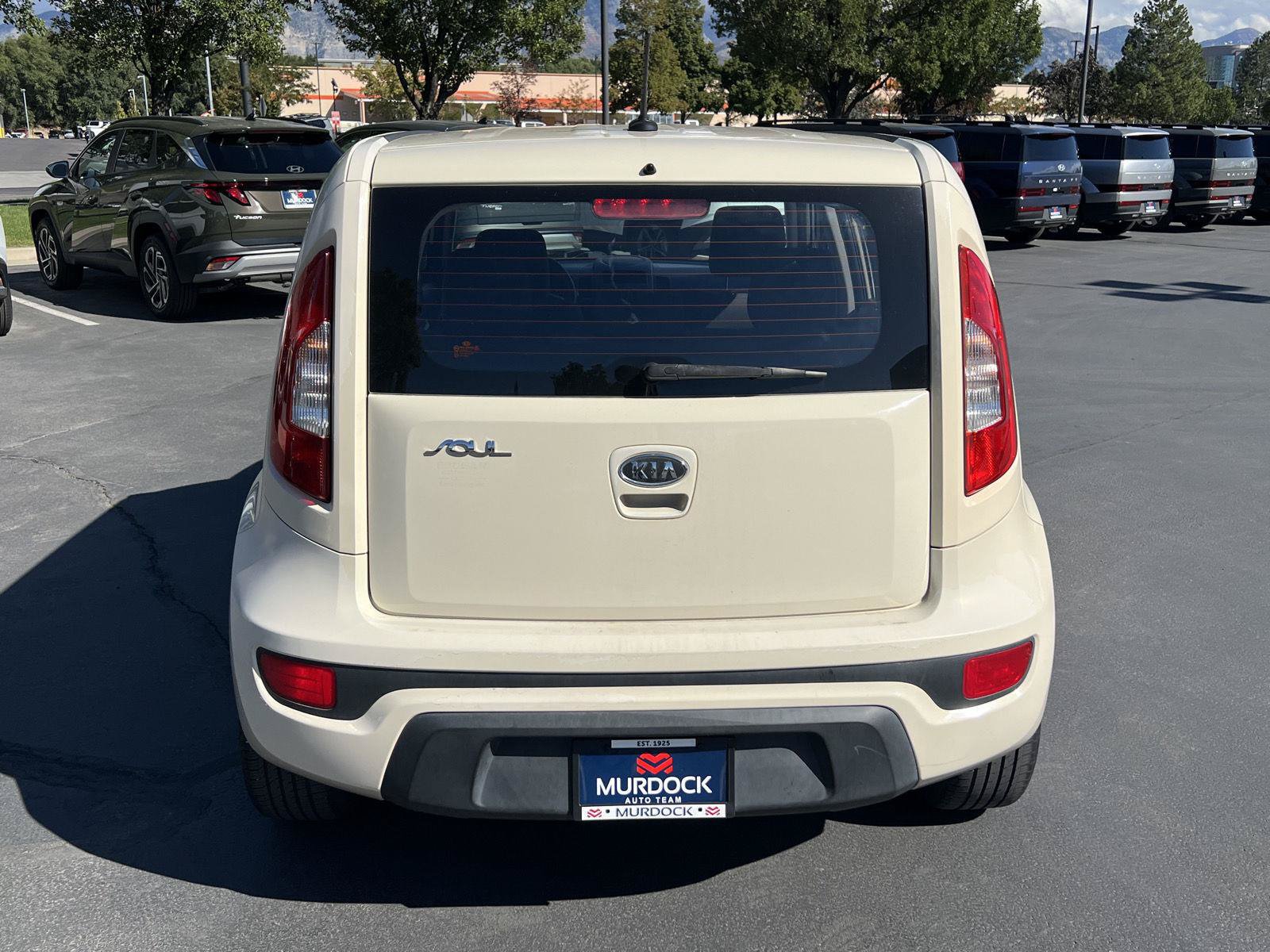 Used 2012 Kia Soul FWD image 17