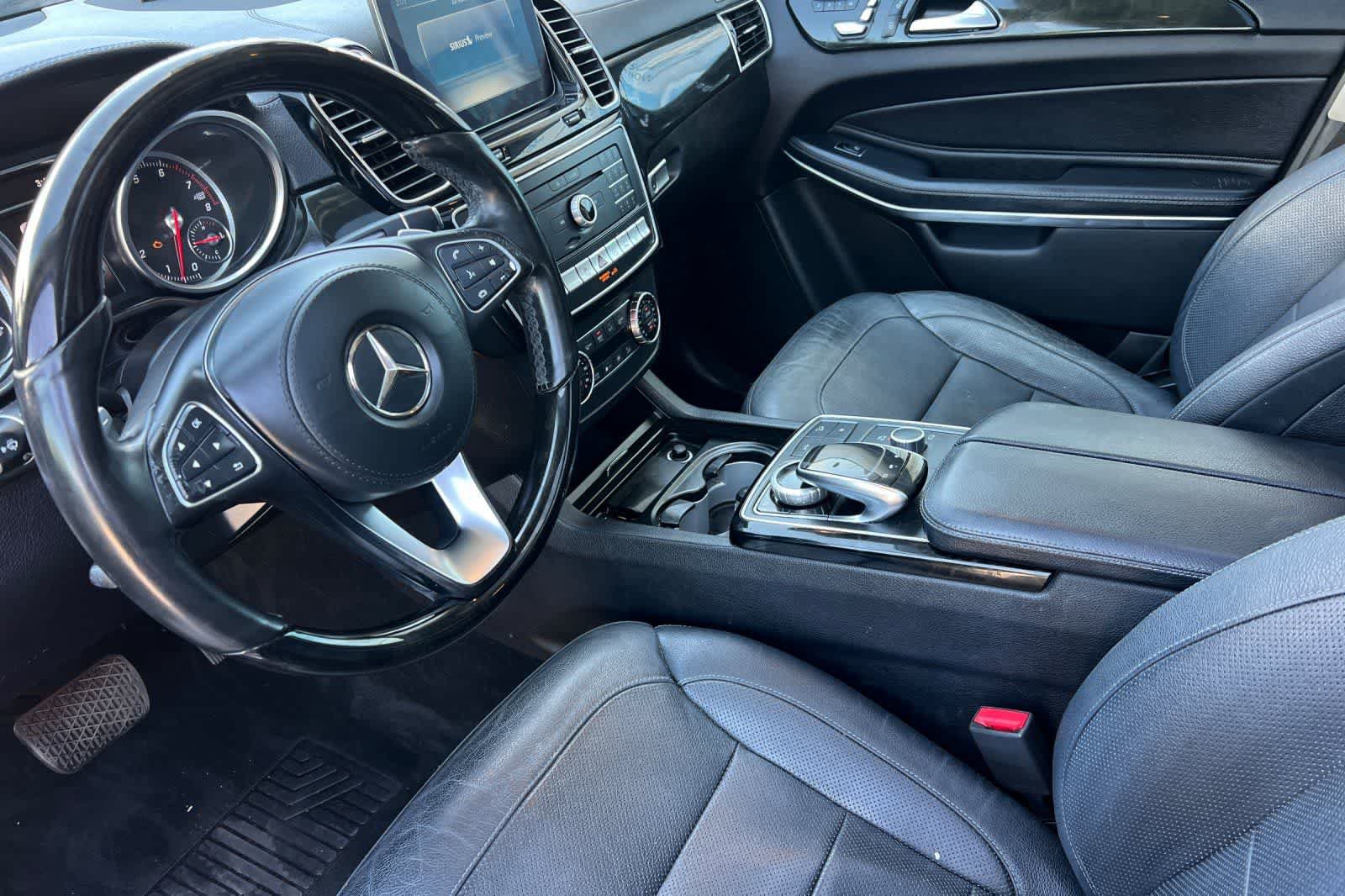 Used 2018 Mercedes-Benz GLS 550 4MATIC image 12