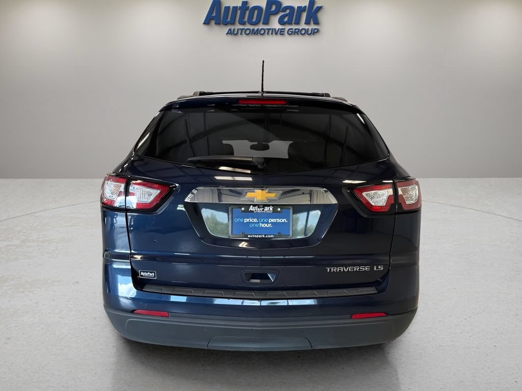 Used 2015 Chevrolet Traverse LS FWD image 6