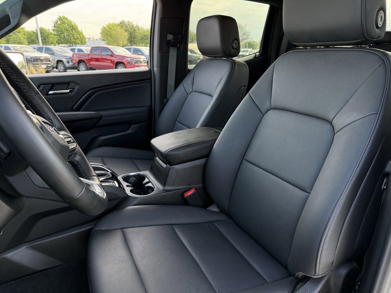 Certified 2024 GMC Canyon Elevation w/ Elevation Premium Package image 19