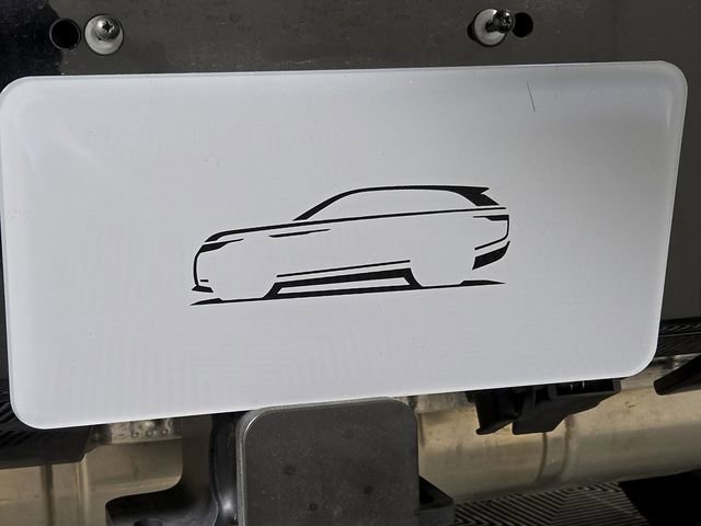 Used 2025 Land Rover Defender 110 V8 image 31