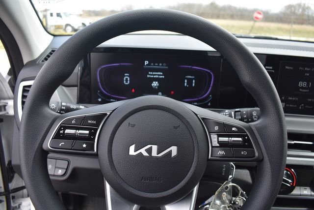 New 2026 Kia Seltos LX image 24