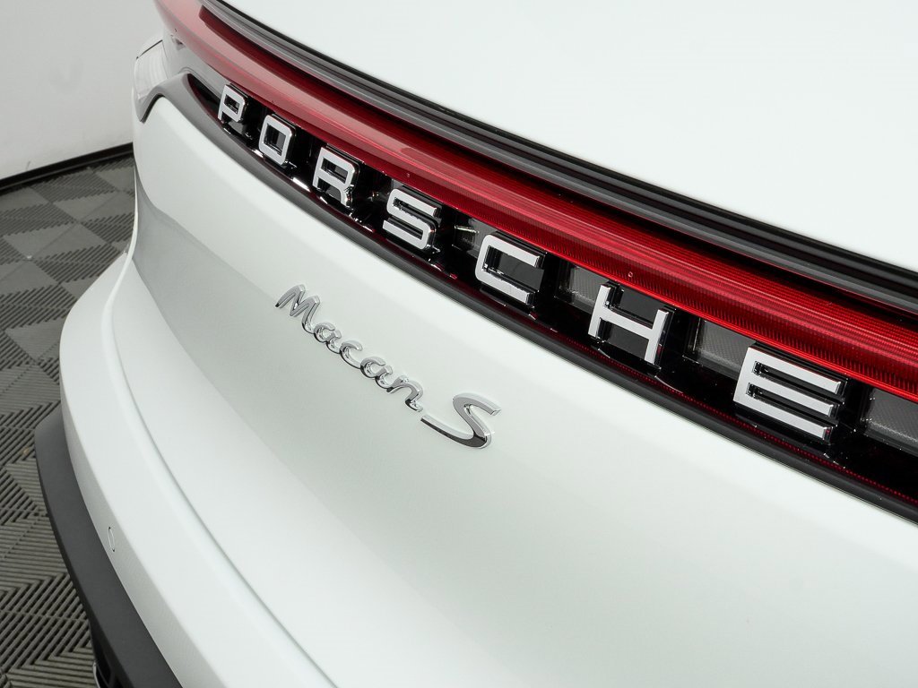 New 2026 Porsche Macan S image 37