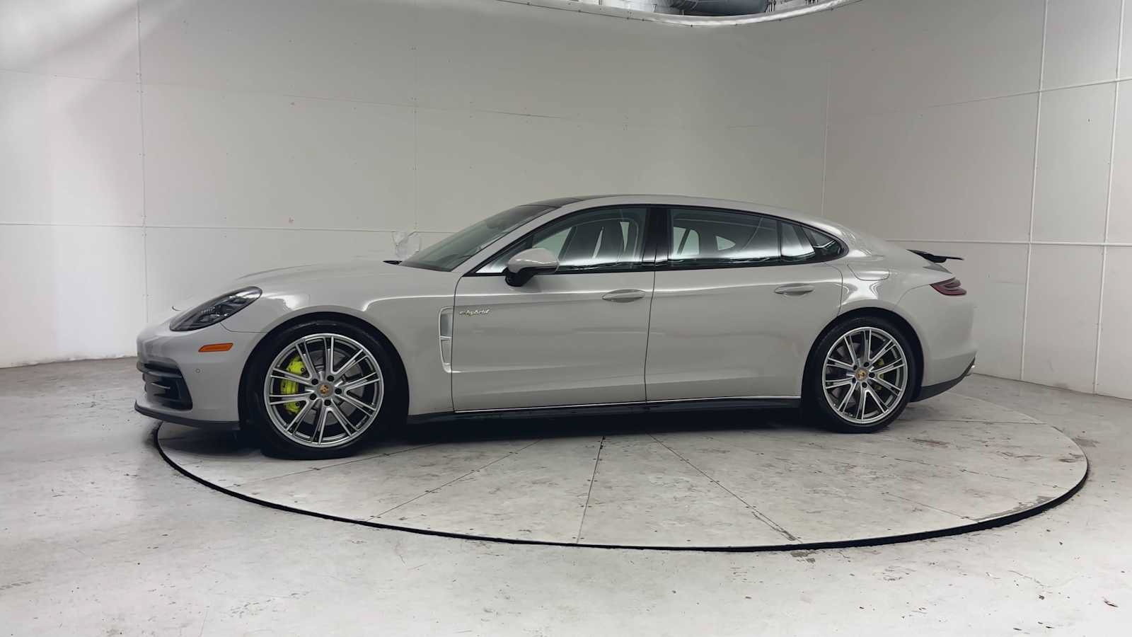 Used 2018 Porsche Panamera 4 Executive AWD/4WD image 8