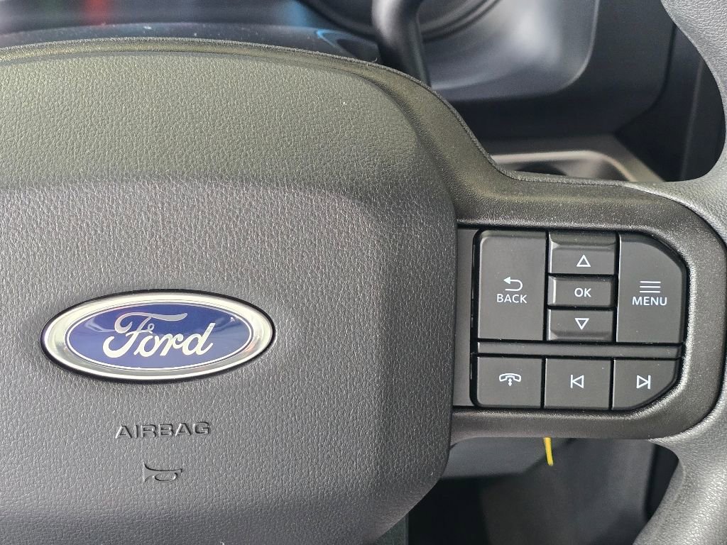 New 2025 Ford F550 4x4 Regular Cab Super Duty image 15