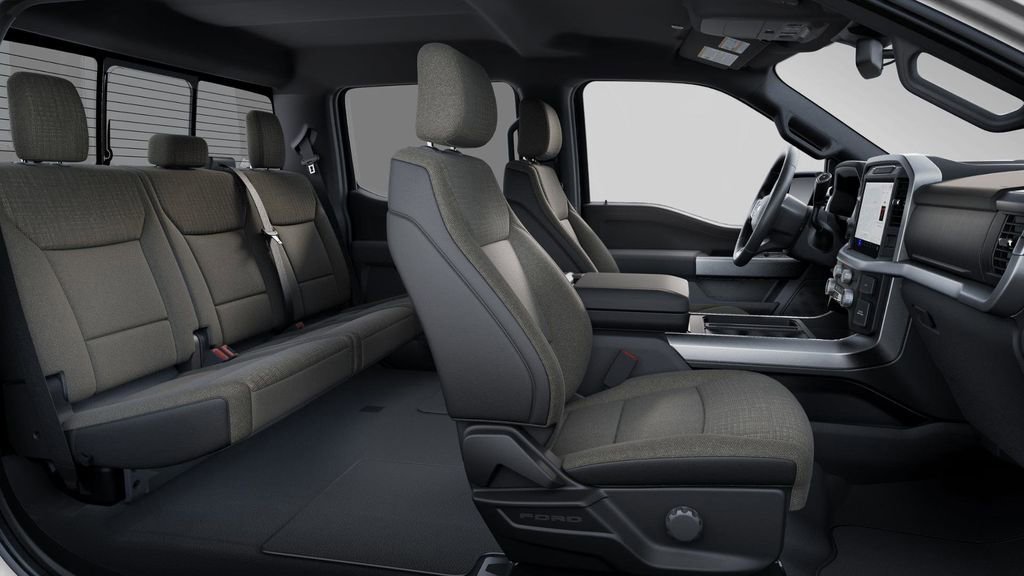 New 2025 Ford F150 XLT w/ Equipment Group 302A MID image 38