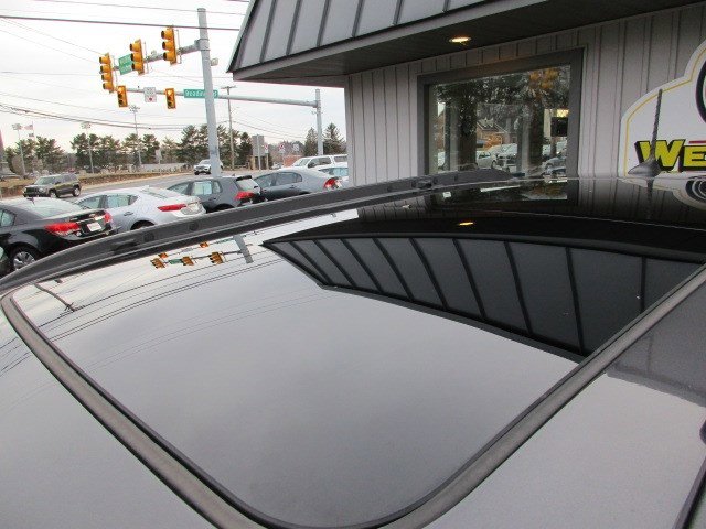 Used 2019 Jeep Compass Latitude w/ Popular Equipment Group image 10