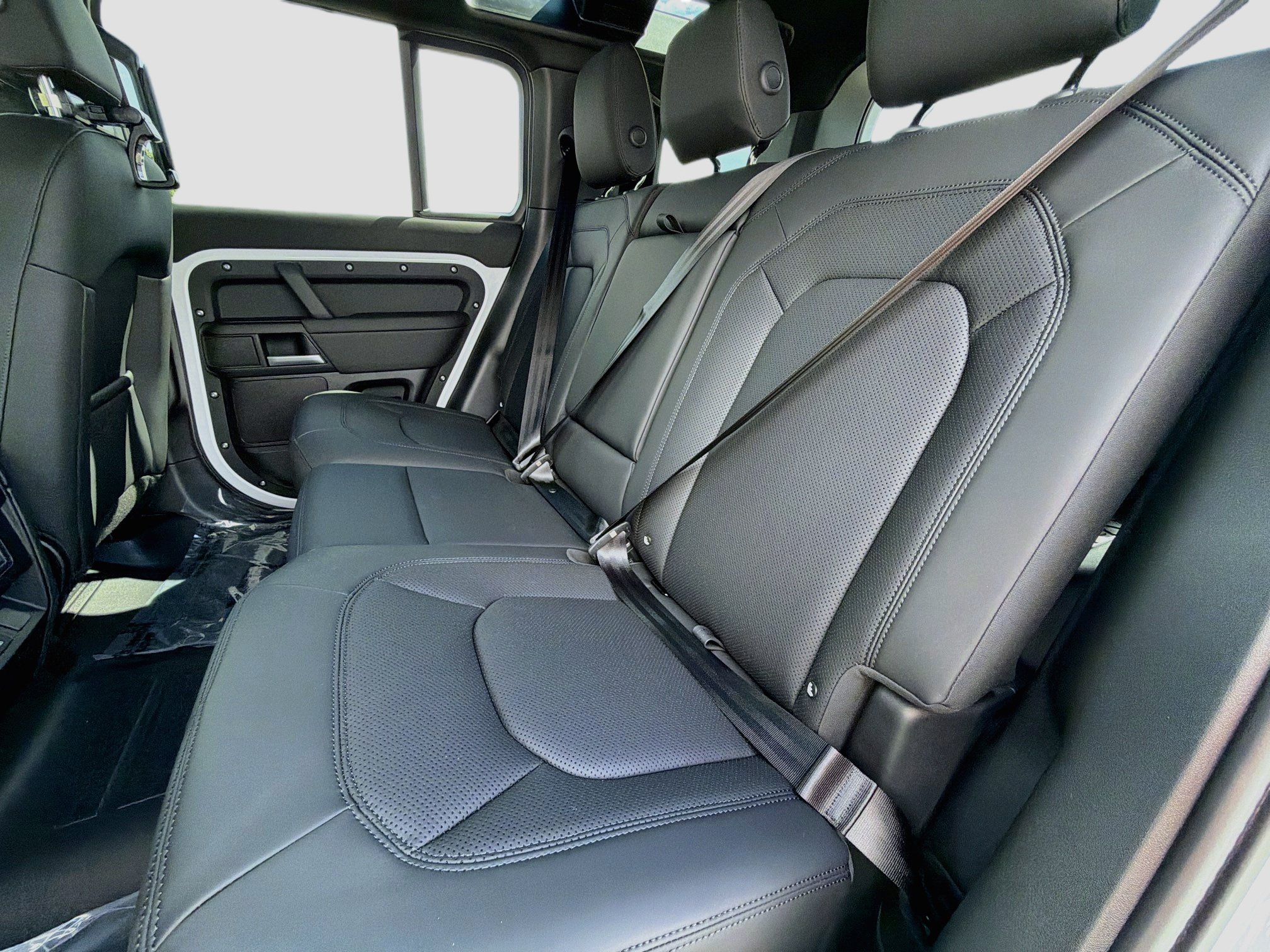 New 2026 Land Rover Defender 110 S AWD/4WD image 20