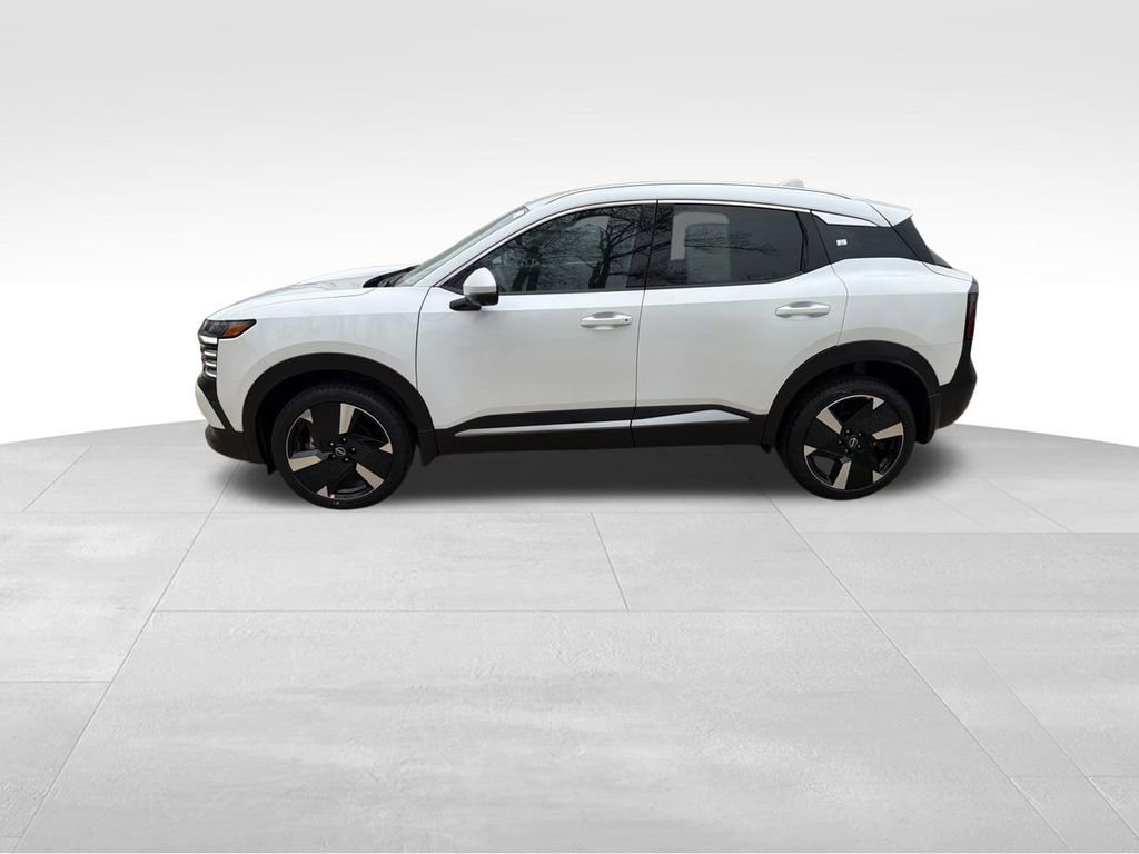 Used 2025 Nissan Kicks SR image 5