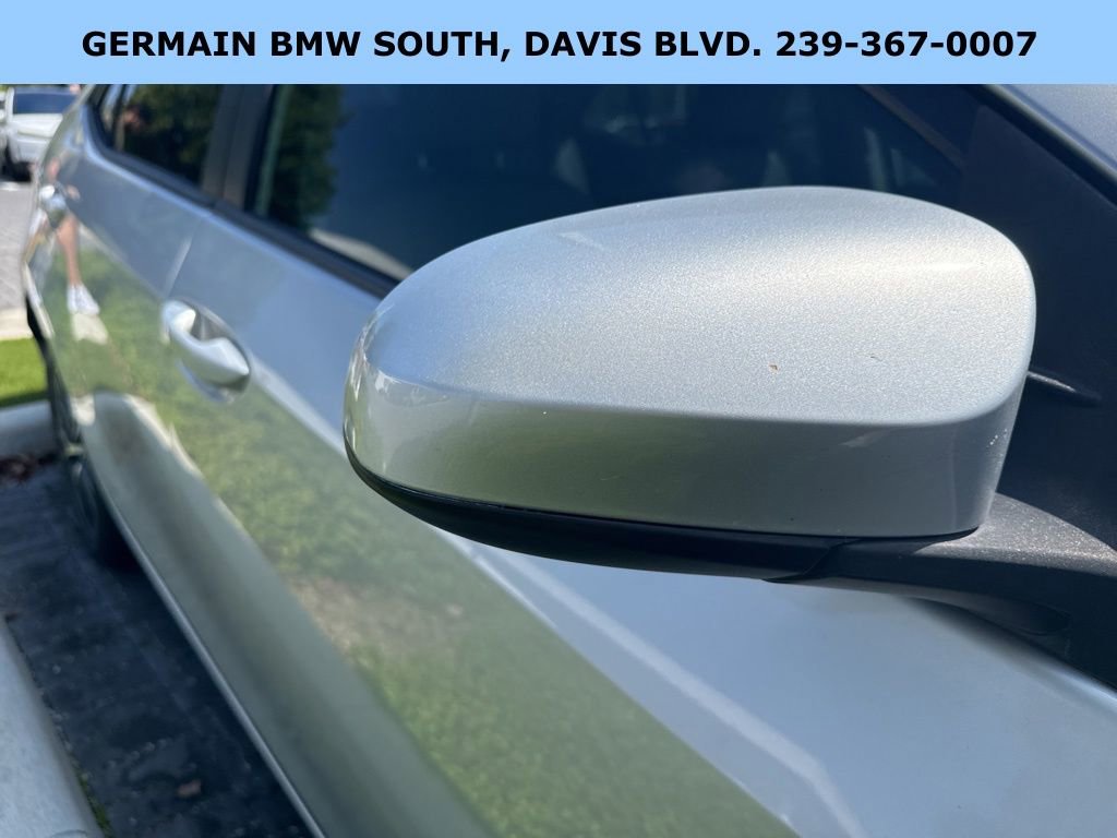 Used 2019 Toyota Corolla LE w/ LE Premium Package image 5