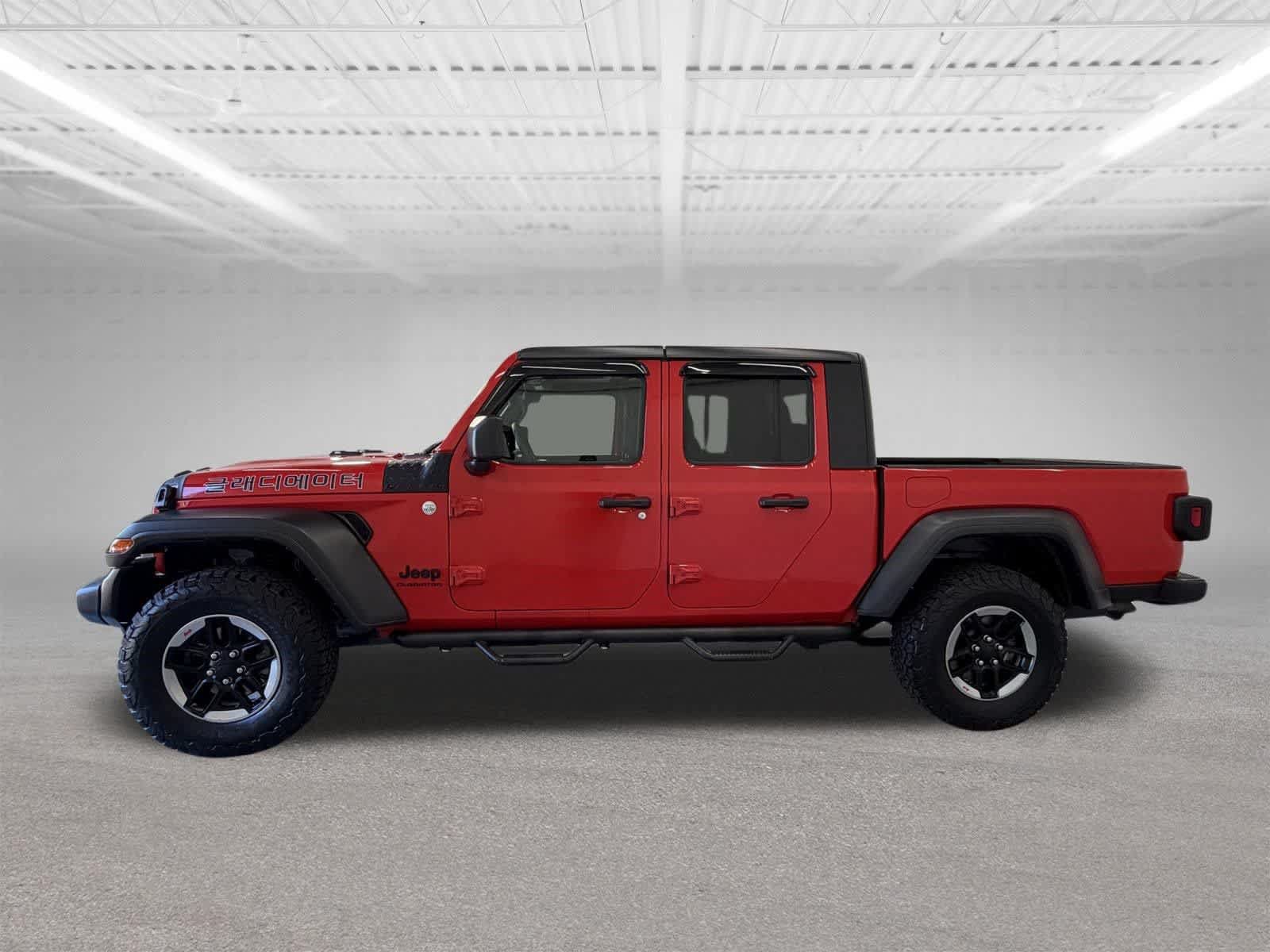 Used 2020 Jeep Gladiator Sport w/ Quick Order Package 24S AWD/4WD image 2
