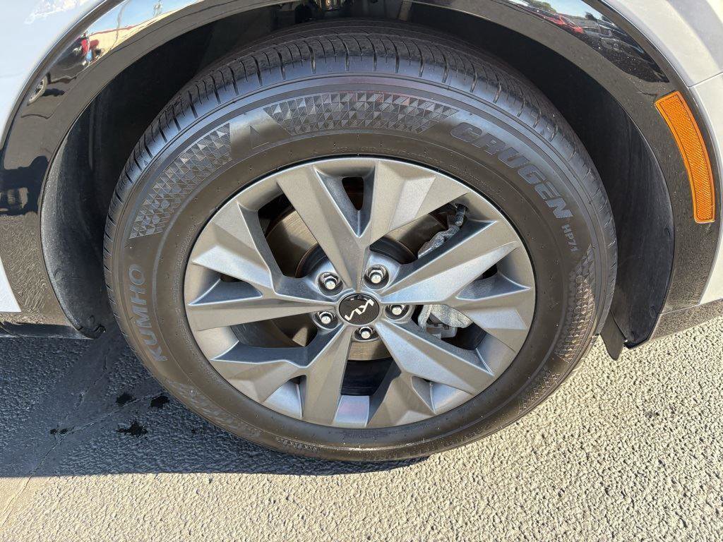 Used 2024 Kia Sportage SX image 26