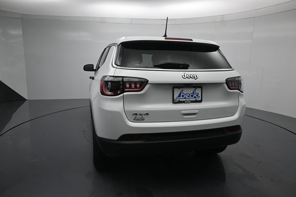 Used 2024 Jeep Compass Sport AWD/4WD image 22