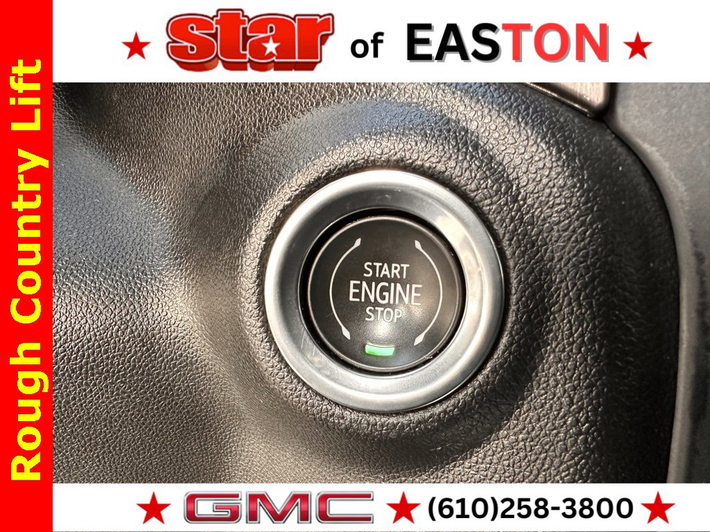 Used 2020 GMC Sierra 2500 AT4 w/ AT4 Premium Package image 28