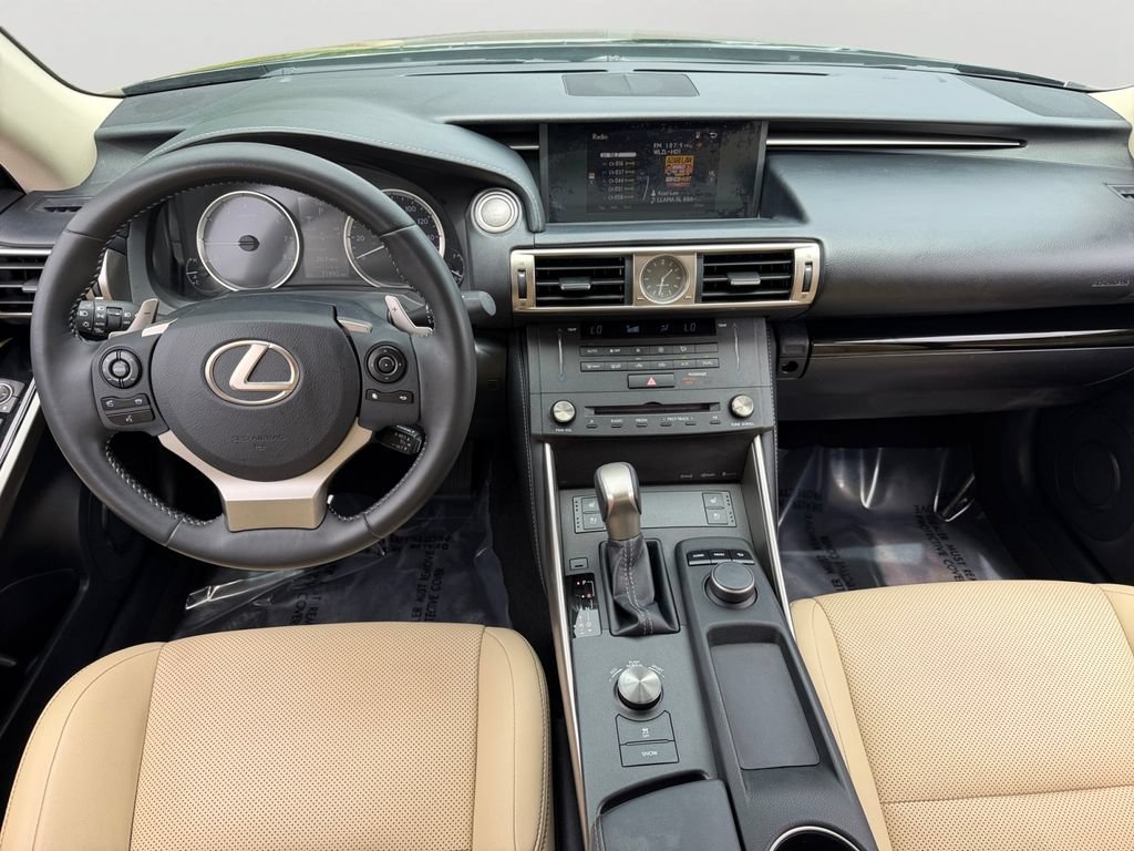 Used 2015 Lexus IS 250 w/ Premium Package RWD image 11
