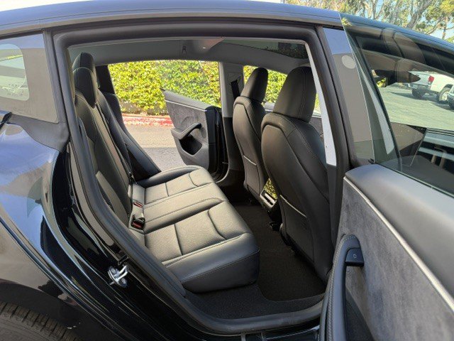 Used 2025 Tesla Model 3 Long Range AWD/4WD image 14