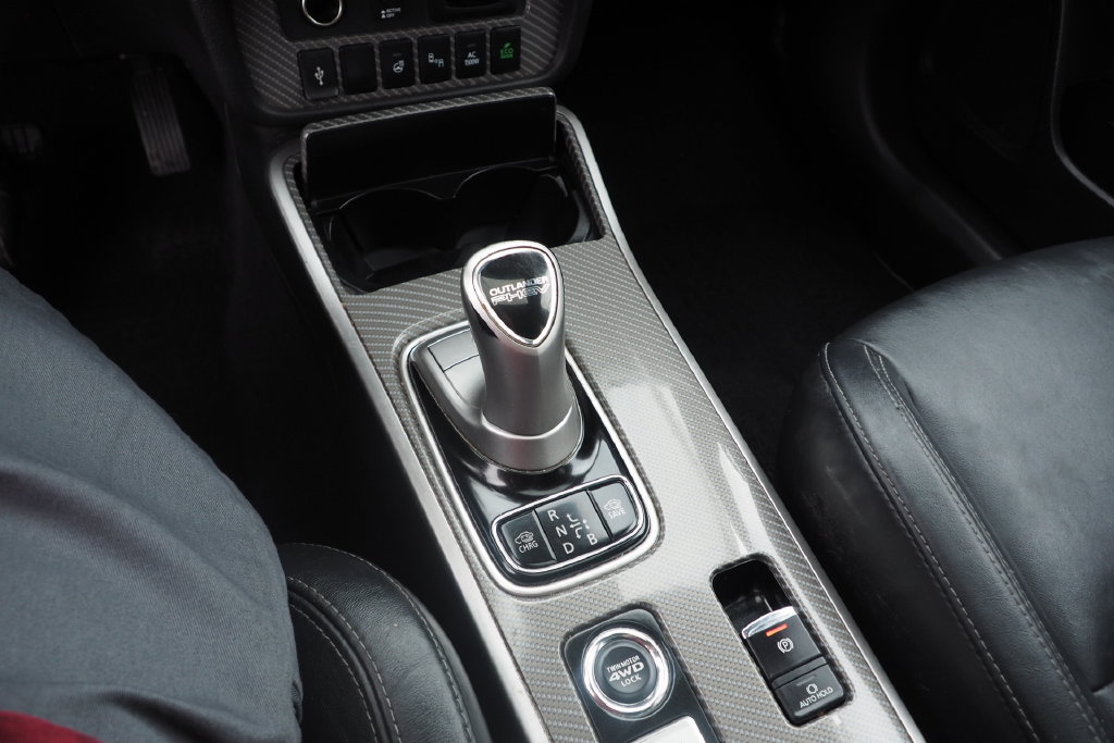 Used 2020 Mitsubishi Outlander GT AWD/4WD image 22