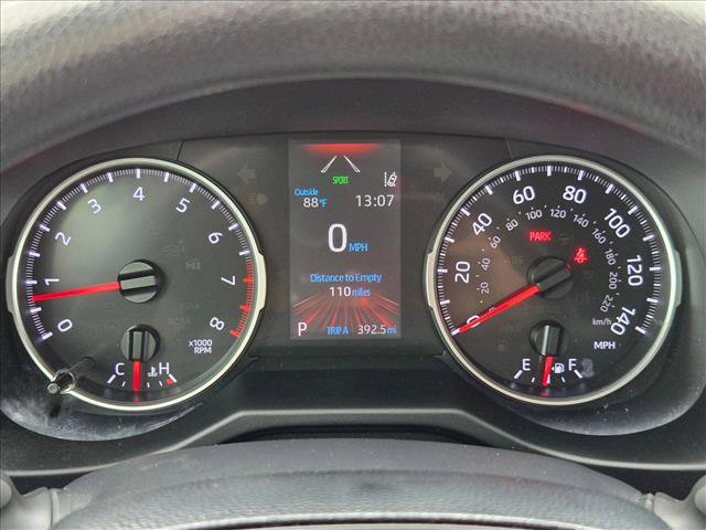 Used 2020 Toyota RAV4 LE AWD/4WD image 10