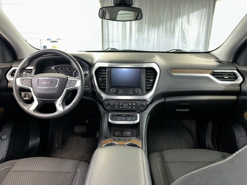 Certified 2023 GMC Acadia SLE w/ Driver Convenience Package image 31