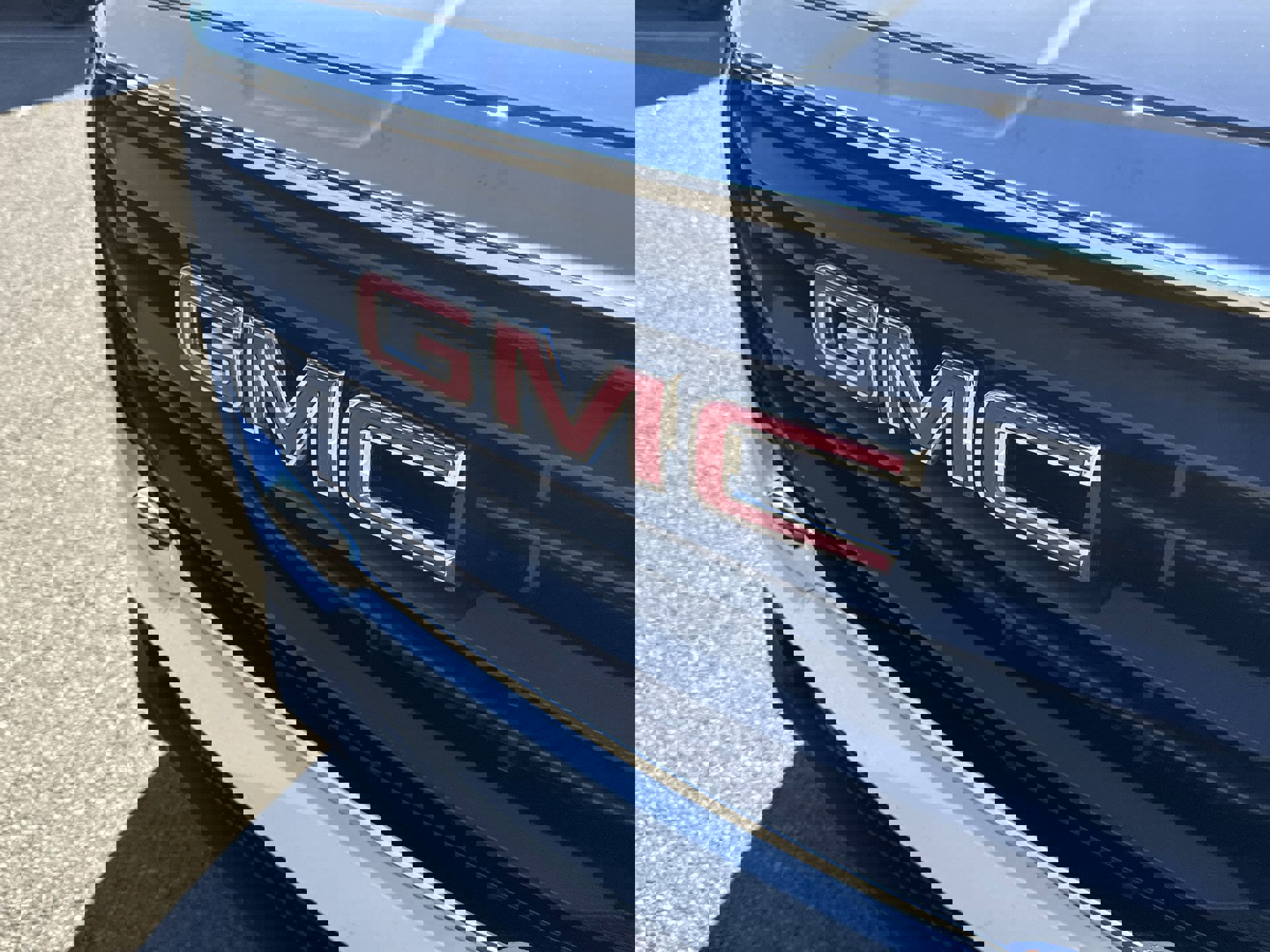 Certified 2023 GMC Terrain SLE w/ Driver Convenience Package image 29