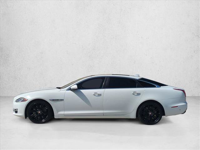 Used 2016 Jaguar XJ L Supercharged RWD image 9