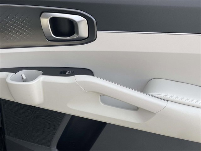 Certified 2023 Kia Sorento S image 21
