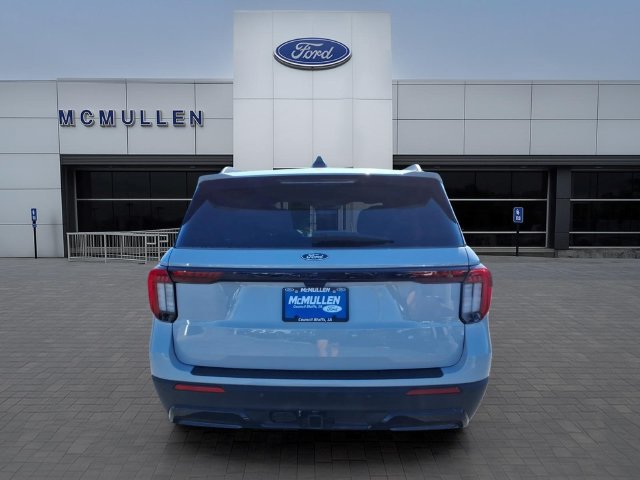New 2027 Ford Explorer ST-Line AWD/4WD image 6