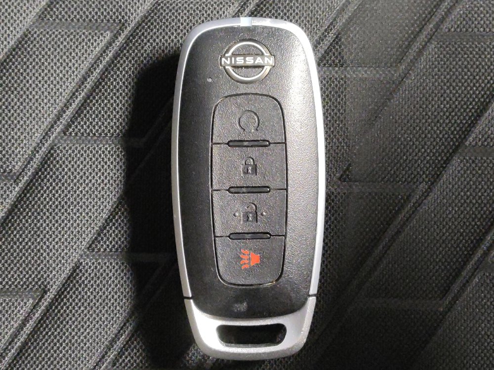 Used 2023 Nissan Kicks SV FWD image 32