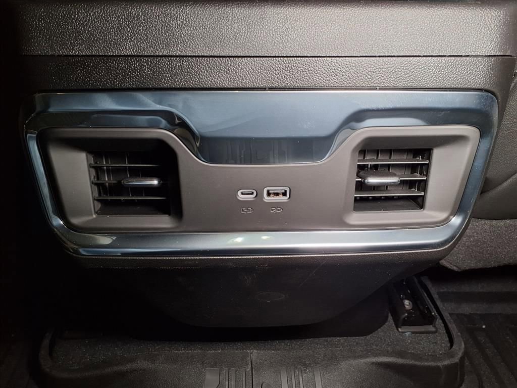 New 2026 GMC Sierra 1500 Elevation w/ Elevation Premium Package image 13