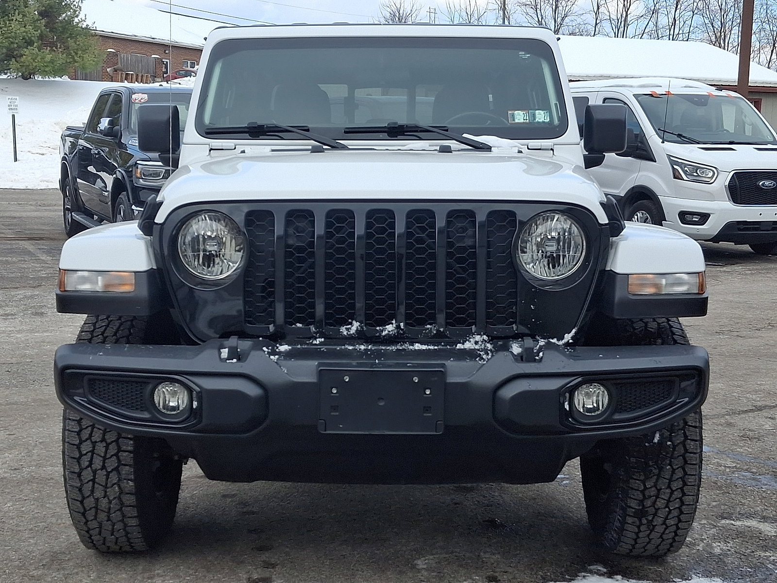 Certified 2022 Jeep Gladiator Sport image 3